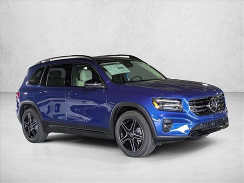 New 2026 Mercedes-Benz GLB 250 image 6