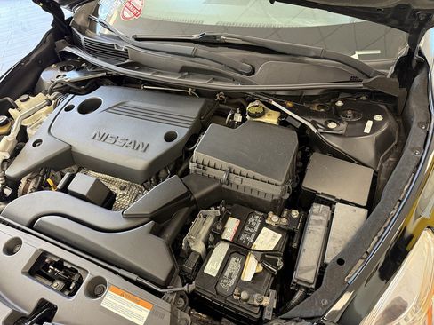 Used 2015 Nissan Altima 2.5 S w/ Special Edition Package FWD image 18