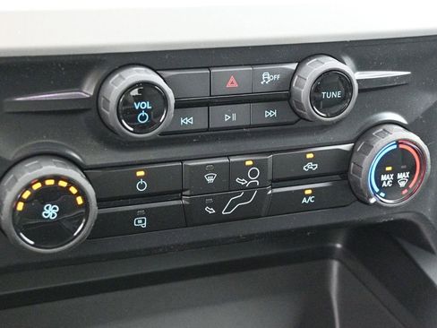 New 2026 Ford F250 XLT w/ FX4 Off-Road Package image 16