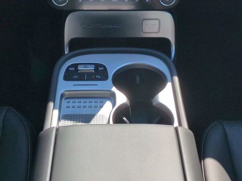 New 2026 Hyundai Ioniq 9 SEL AWD/4WD image 17