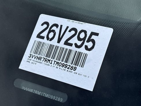 New 2026 Volkswagen Tiguan SE R-Line FWD image 30