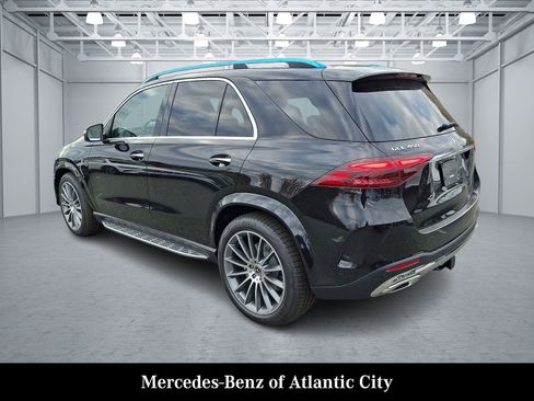 Certified 2026 Mercedes-Benz GLE 450 4MATIC image 3