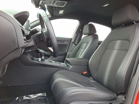 Certified 2025 Honda Civic Sport image 13