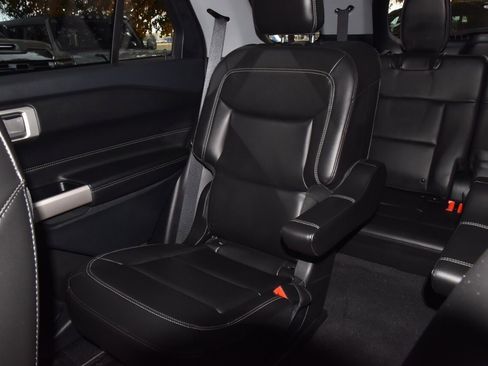 Certified 2023 Ford Explorer XLT w/ Equipment Group 202A image 19