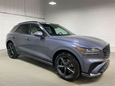 Used 2026 Genesis GV70 3.5T Sport Prestige AWD/4WD image 3