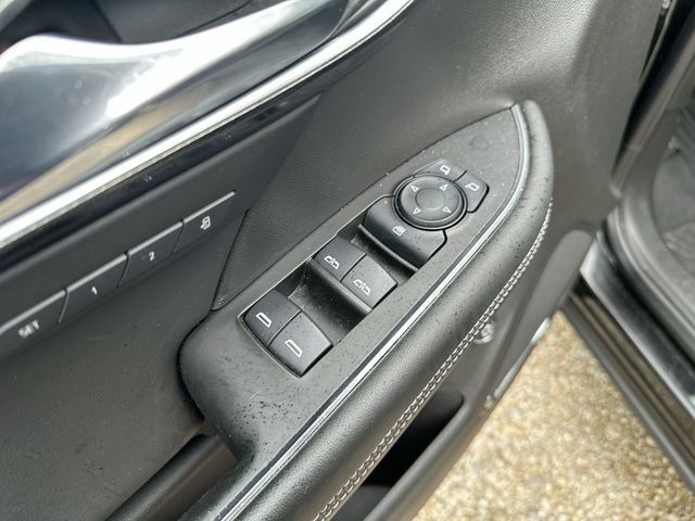 Used 2021 Buick Envision Essence w/ Technology Package I FWD image 26