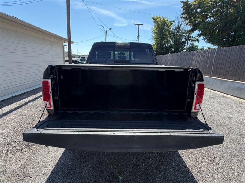 Used 2015 RAM 1500 Laramie w/ Convenience Group AWD/4WD image 29