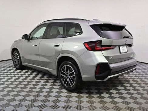 Used 2025 BMW X1 xDrive28i image 3