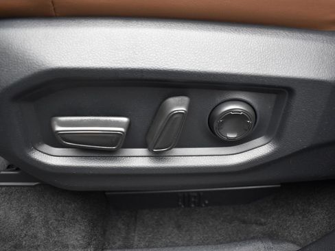 Used 2025 Toyota Tundra 1794 Edition AWD/4WD image 18