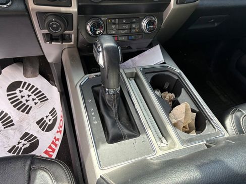 Certified 2020 Ford F150 Lariat w/ Equipment Group 502A Luxury image 25