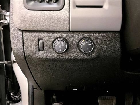 Used 2016 Chevrolet Colorado LT w/ LT Convenience Package image 15