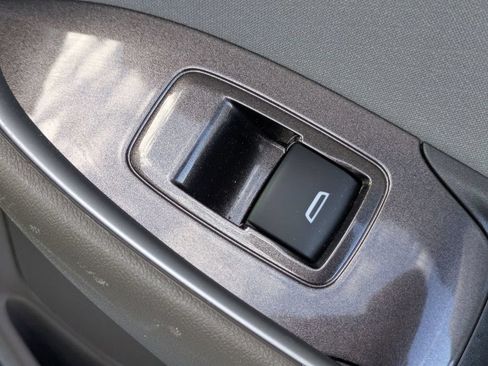 Used 2024 Chevrolet Malibu LS FWD image 32
