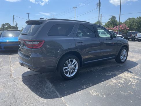 Used 2025 Dodge Durango GT AWD/4WD image 9