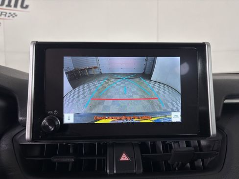 Used 2025 Toyota RAV4 LE image 15