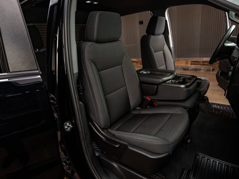 Used 2022 Chevrolet Silverado 1500 Custom Trail Boss image 31