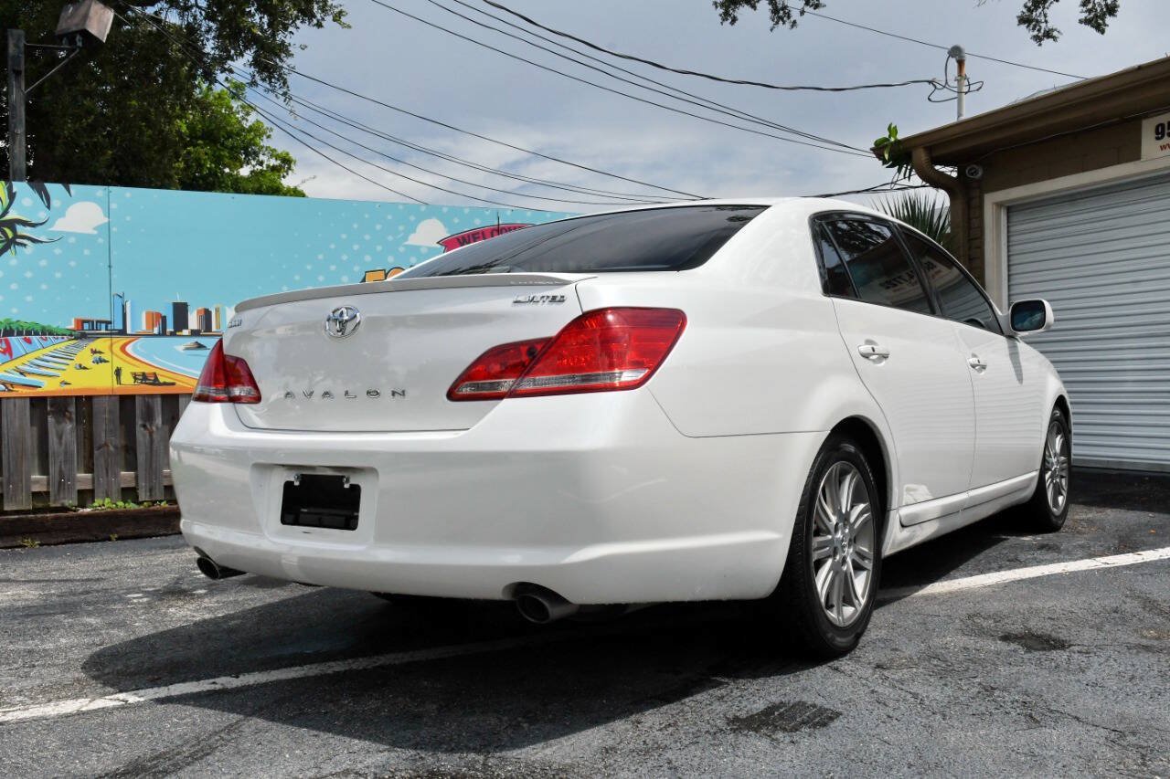 Used 2007 Toyota Avalon Touring FWD image 32