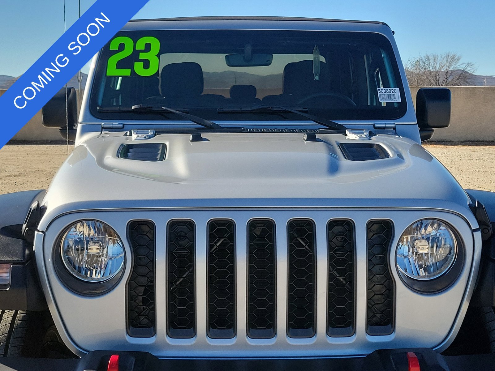 Used 2023 Jeep Gladiator Rubicon w/ Trailer Tow Package AWD/4WD image 29
