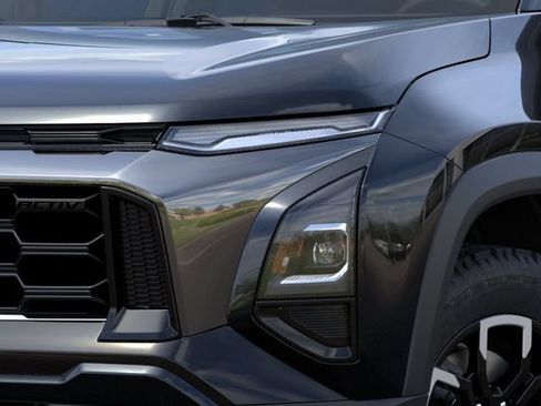 New 2027 Chevrolet Equinox ACTIV w/ Convenience Package III FWD image 10