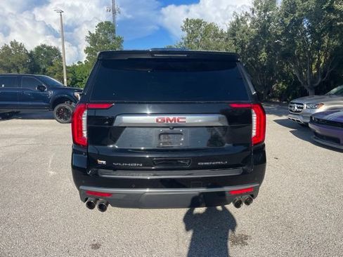 Used 2024 GMC Yukon Denali AWD/4WD image 3