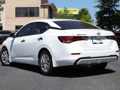 Used 2024 Nissan Sentra S image 3