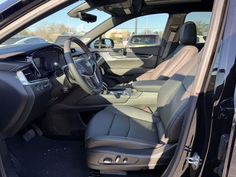 New 2026 Cadillac XT5 Premium Luxury w/ Driver Assist Package image 16