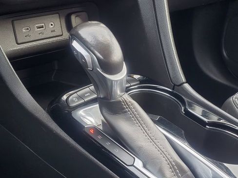 Used 2020 Buick Encore GX Select image 22