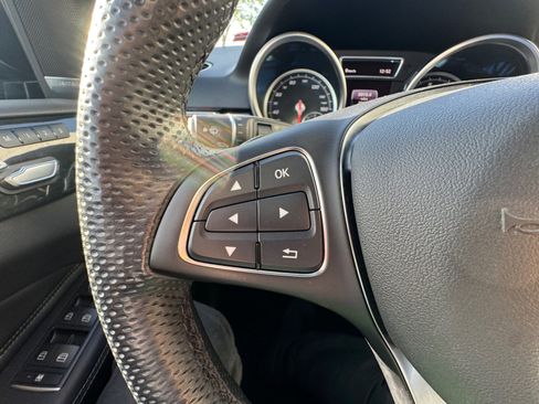 Used 2018 Mercedes-Benz GLE 350 4MATIC image 30