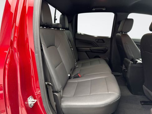 Used 2024 Chevrolet Colorado Trail Boss w/ Safety Package AWD/4WD image 17