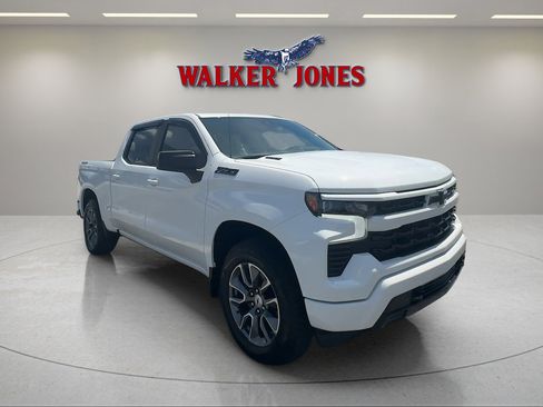 Used 2026 Chevrolet Silverado 1500 RST AWD/4WD image 1