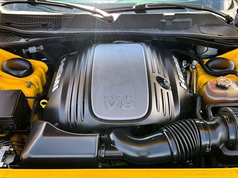 Used 2017 Dodge Challenger R/T w/ Quick Order Package 28P T/A RWD image 30