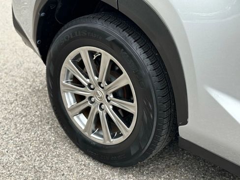 Used 2017 Lexus NX 200t FWD image 12