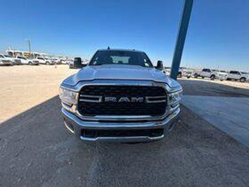 Used 2023 RAM 2500 Big Horn w/ Cold Weather Group AWD/4WD image 13