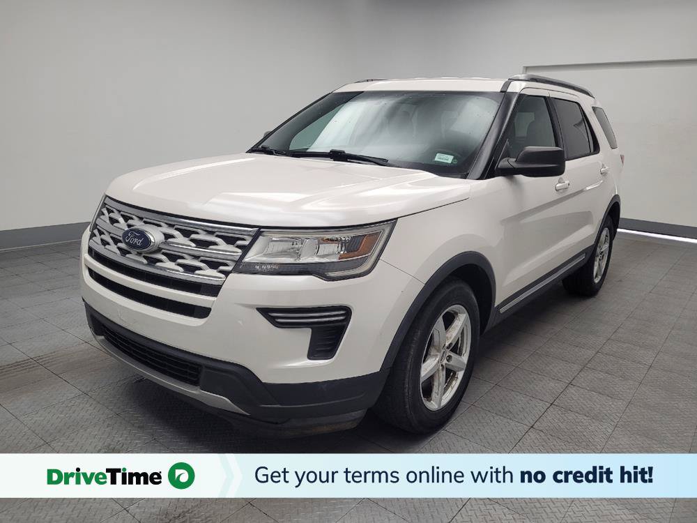 Used 2018 Ford Explorer XLT FWD image 1