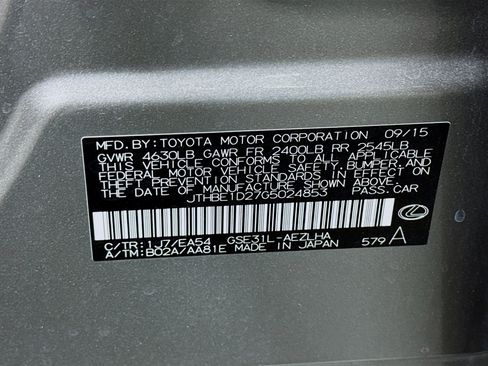 Used 2016 Lexus IS 350 image 40