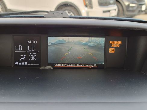 Used 2015 Subaru Forester 2.5i Touring w/ Eyesight & Navigation System image 24