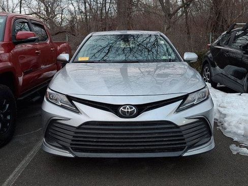 Certified 2022 Toyota Camry LE w/ Convenience Package image 3