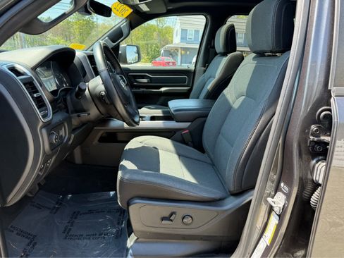 Used 2022 RAM 1500 Big Horn AWD/4WD image 12