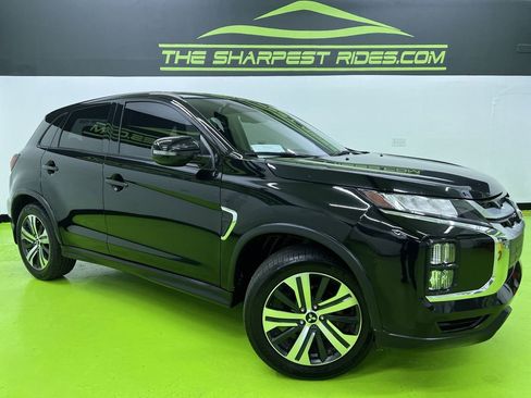 Used 2021 Mitsubishi Outlander Sport SE FWD image 1