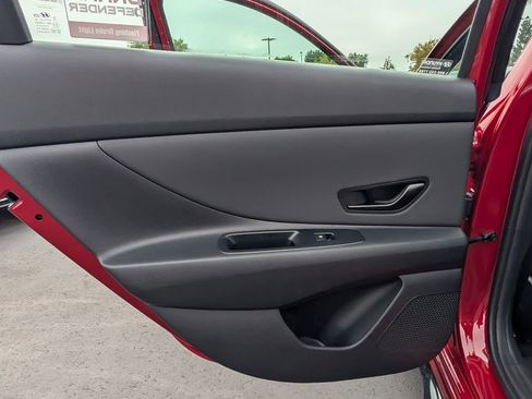 Certified 2025 Hyundai Elantra N Line FWD image 18