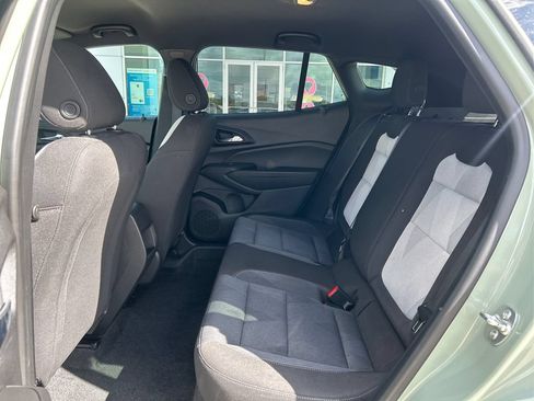 Used 2024 Chevrolet Trax RS w/ Driver Confidence Package FWD image 10
