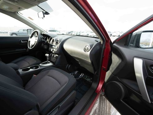Used 2009 Nissan Rogue SL w/ Premium Pkg image 26