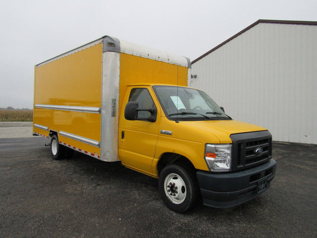 Used 2022 Ford E-350 and Econoline 350 Super Duty RWD image 9