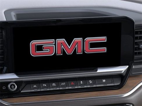 New 2025 GMC Sierra 1500 SLT image 20
