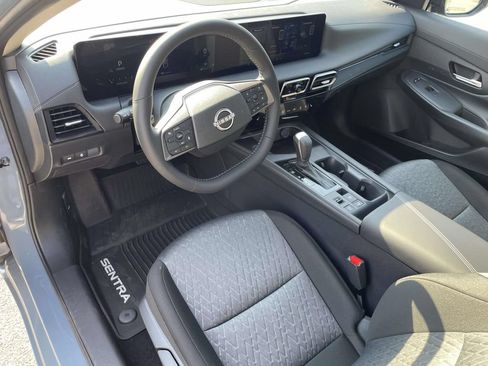New 2026 Nissan Sentra SV w/ SV Convenience Package FWD image 16
