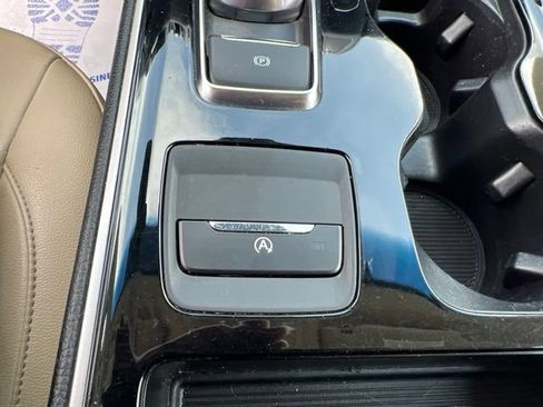 Used 2019 Ford Edge SEL w/ Equipment Group 201A AWD/4WD image 24
