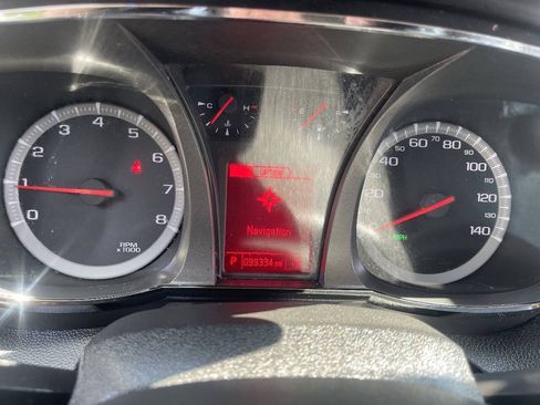 Used 2017 GMC Terrain SLT w/ Driver Alert Package I FWD image 15