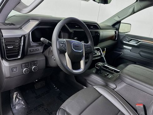 New 2026 GMC Sierra 1500 Denali w/ Denali Reserve Package image 4