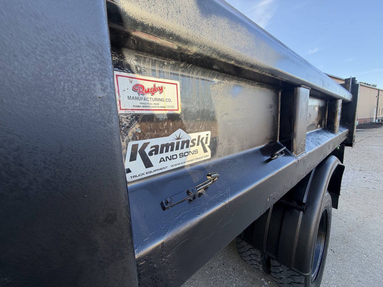 Used 2014 Ford F550 4x4 Regular Cab Super Duty image 21