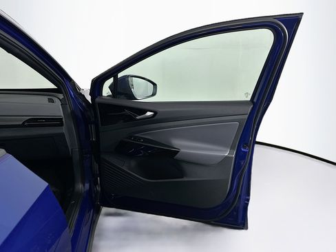 Used 2022 Volkswagen ID.4 Pro S w/ Gradient Package image 33