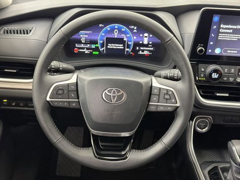 Used 2026 Toyota Grand Highlander Limited image 17